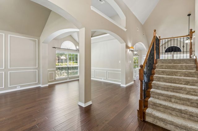 11901 Summerwind Drive, Fort Worth, TX 76244