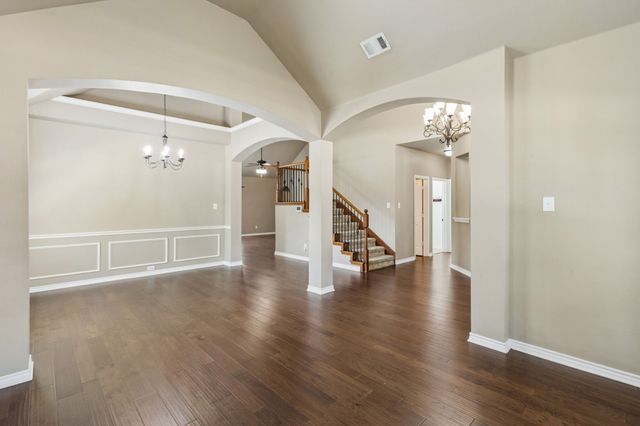 11901 Summerwind Drive, Fort Worth, TX 76244