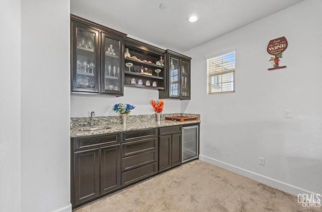 826 Jacob Creek Drive, Bakersfield, CA 93314