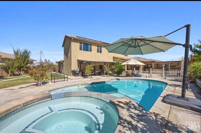 826 Jacob Creek Drive, Bakersfield, CA 93314