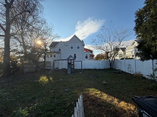 1-3 Nelson St 1, Quincy, MA 02168