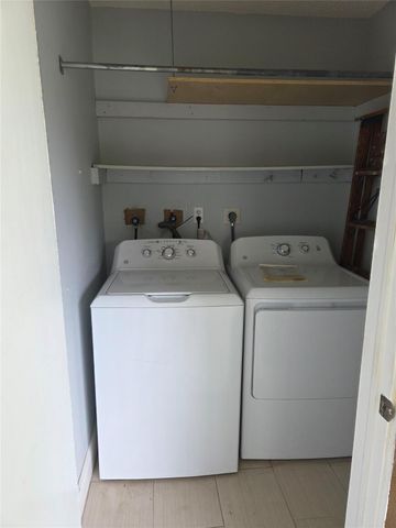 10403 E Clairmont Cir 209, Fort Lauderdale, FL 33321