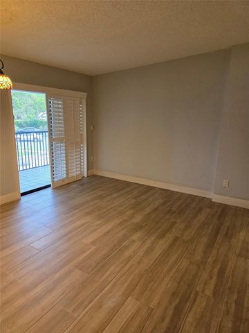 10403 E Clairmont Cir 209, Fort Lauderdale, FL 33321