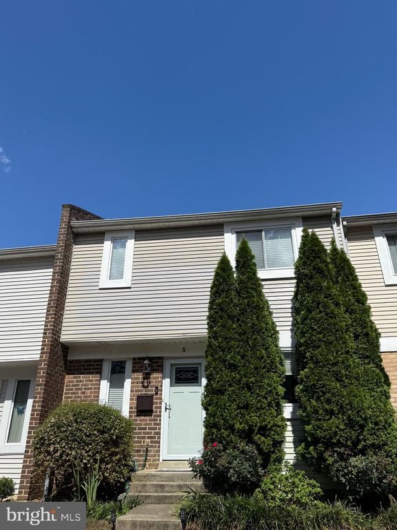 5 ROCKWELL CT, Annapolis, MD 21403