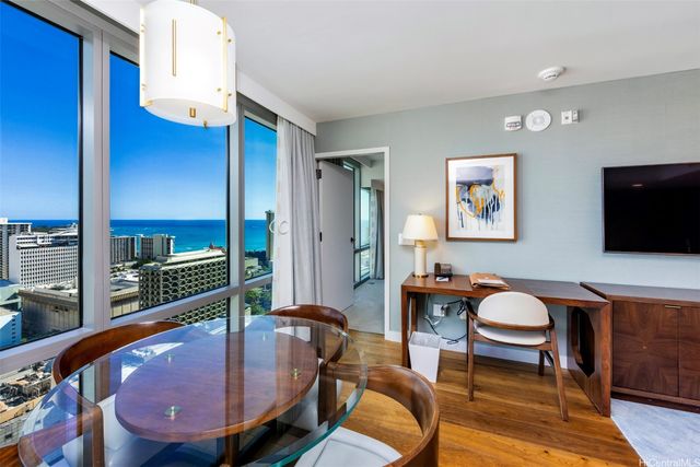 2139 Kuhio Avenue 2908, Honolulu, HI 96815