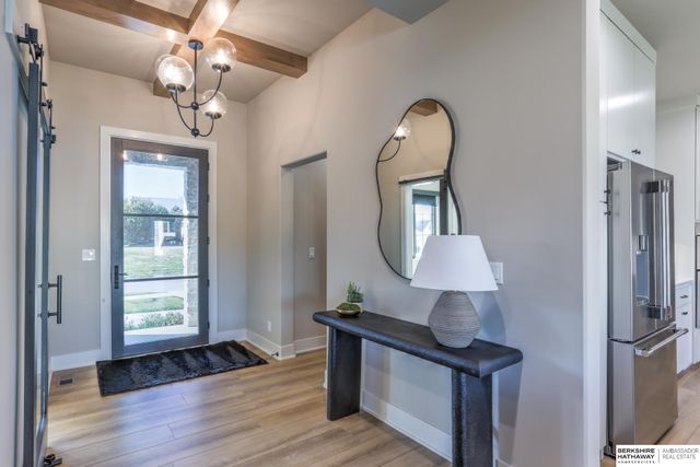 3319 S 212th Avenue, Elkhorn, NE 68022