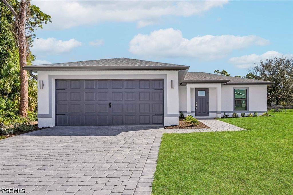 442 Burrstone DR, Lehigh Acres, FL 33974