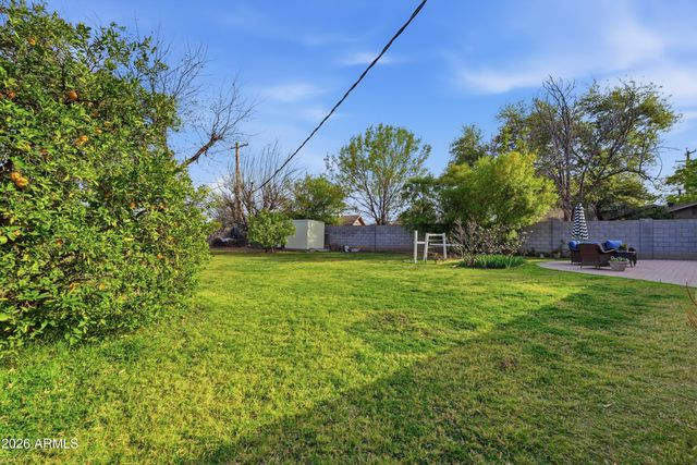 5711 N 12th Avenue, Phoenix, AZ 85013