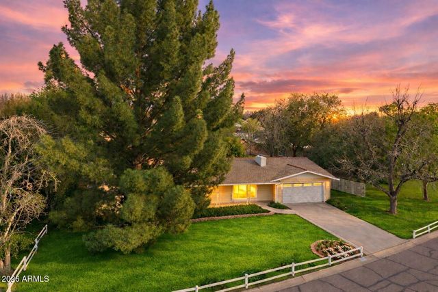 5711 N 12th Avenue, Phoenix, AZ 85013