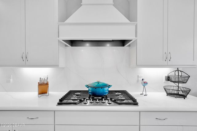 202 Catamaran Cove, Daytona Beach, FL 32124