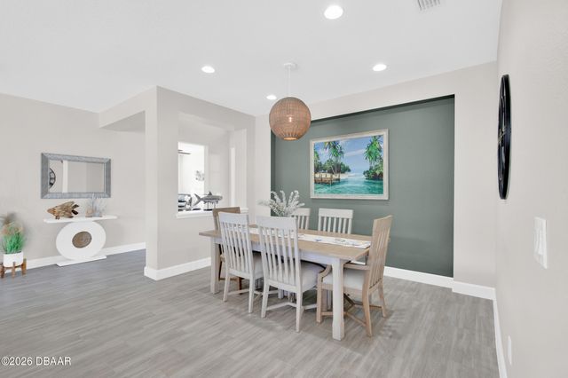 202 Catamaran Cove, Daytona Beach, FL 32124