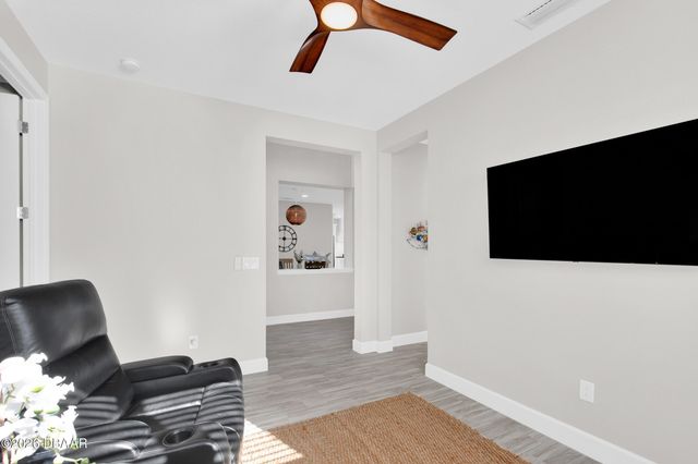 202 Catamaran Cove, Daytona Beach, FL 32124