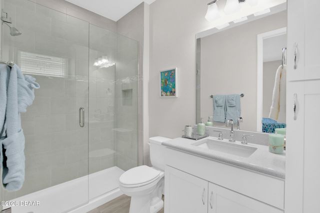 202 Catamaran Cove, Daytona Beach, FL 32124