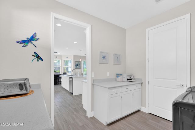 202 Catamaran Cove, Daytona Beach, FL 32124