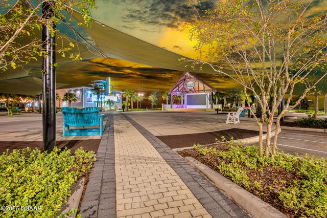 202 Catamaran Cove, Daytona Beach, FL 32124