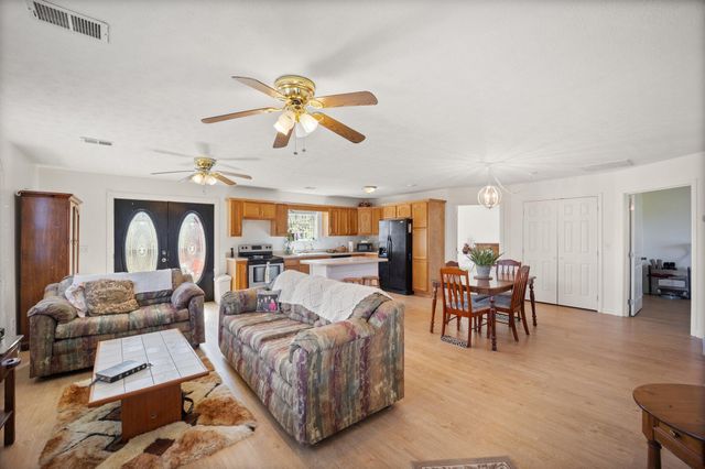 58 McClendon Lane, Russell Springs, KY 42642