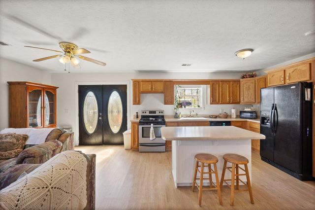 58 McClendon Lane, Russell Springs, KY 42642