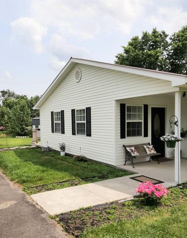 58 McClendon Lane, Russell Springs, KY 42642