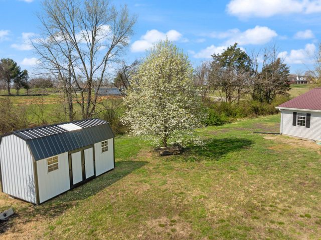 58 McClendon Lane, Russell Springs, KY 42642