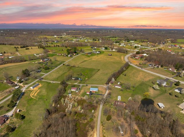 58 McClendon Lane, Russell Springs, KY 42642