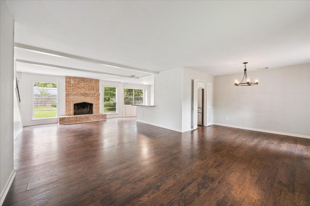 12710 Westleigh Drive, Houston, TX 77077