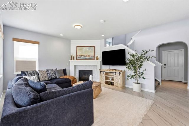 6945 Sedgerock Lane, Colorado Springs, CO 80927