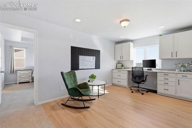 6945 Sedgerock Lane, Colorado Springs, CO 80927