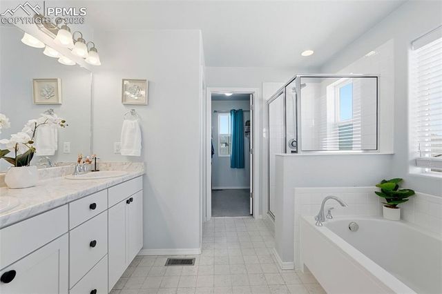 6945 Sedgerock Lane, Colorado Springs, CO 80927