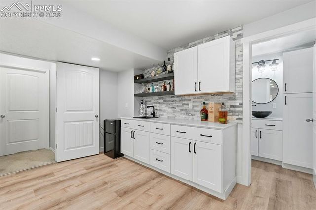 6945 Sedgerock Lane, Colorado Springs, CO 80927