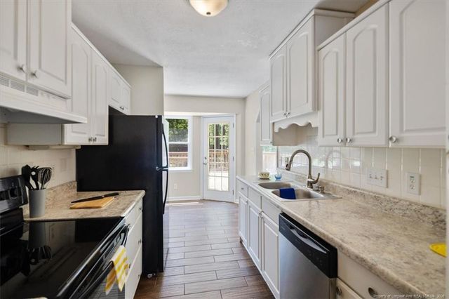 110 Damson Court, Raeford, NC 28376