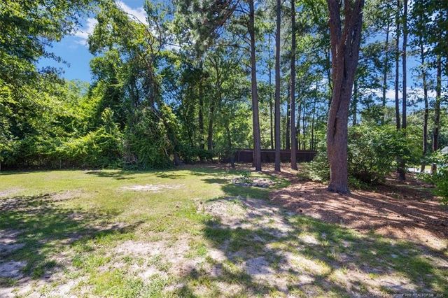 110 Damson Court, Raeford, NC 28376