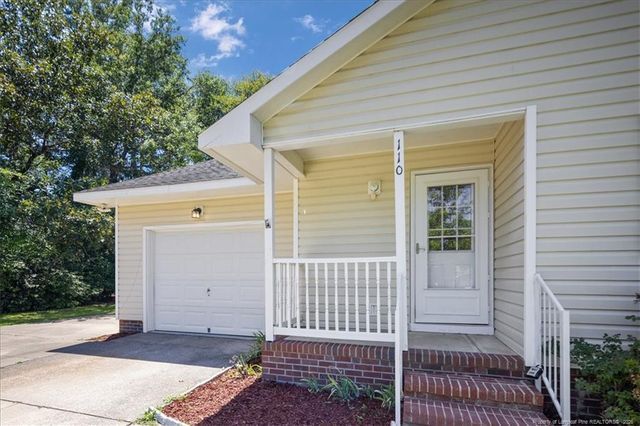 110 Damson Court, Raeford, NC 28376