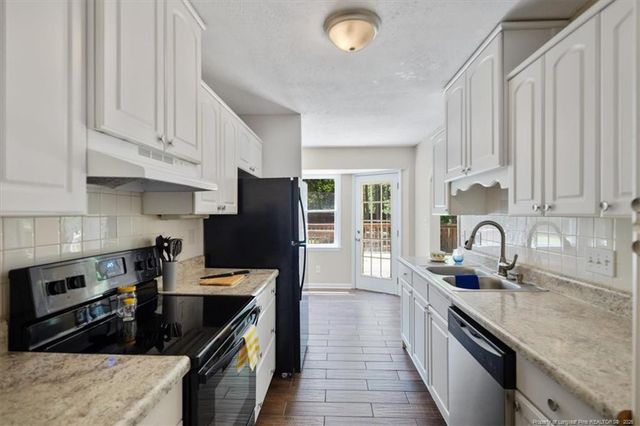 110 Damson Court, Raeford, NC 28376