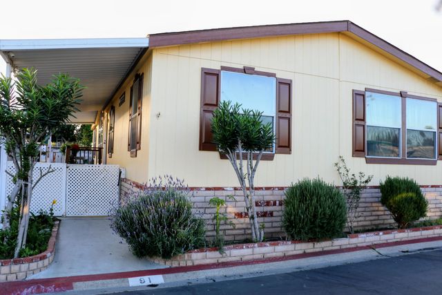 24922 Muirlands Boulevard 91, Lake Forest, CA 92630
