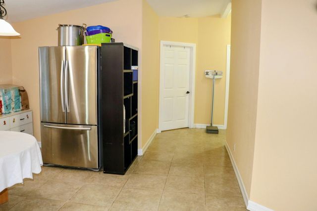 24922 Muirlands Boulevard 91, Lake Forest, CA 92630