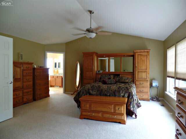 6296 Moonstone Drive, Grand Blanc, MI 48439