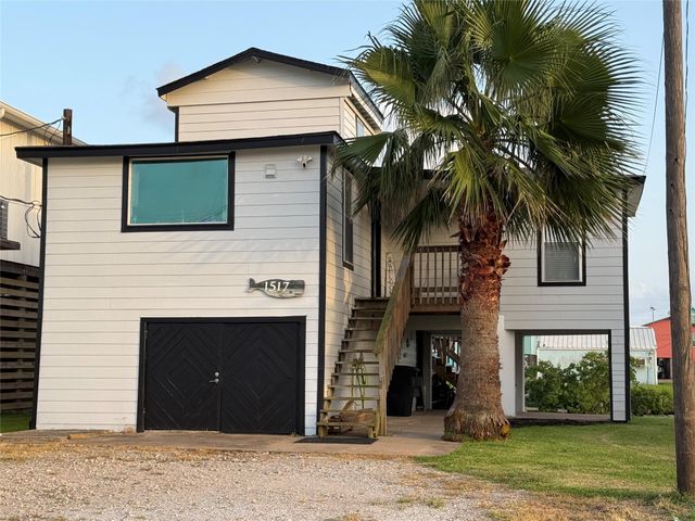1517 County Road 201, Sargent, TX 77414