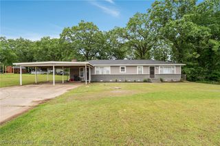 32702 Highway 22, Charleston, AR 72933