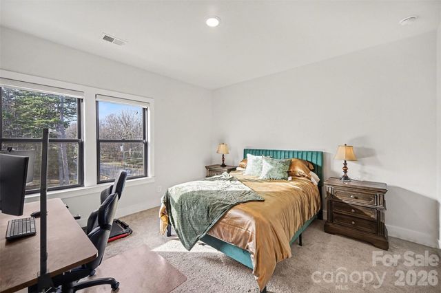 8707 Nolley Court, Charlotte, NC 28270