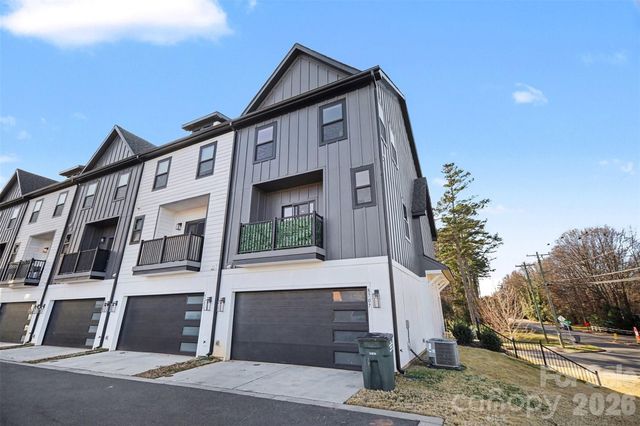 8707 Nolley Court, Charlotte, NC 28270