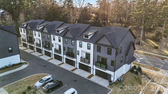 8707 Nolley Court, Charlotte, NC 28270