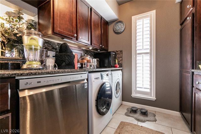 2838 Geary Place 4008, Las Vegas, NV 89109