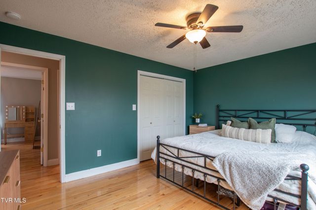 103 Lauren Drive, Bristol, VA 24202