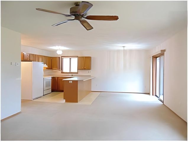 2119 N CLOUDVIEW DRIVE, Appleton, WI 54914