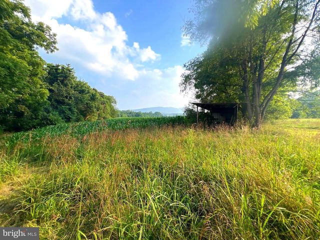 550 & 560 ROHRBAUGH LN, Moorefield, WV 26836