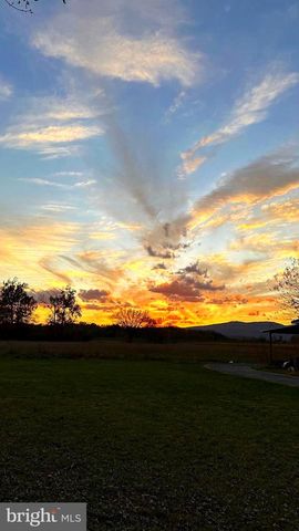 550 & 560 ROHRBAUGH LN, Moorefield, WV 26836