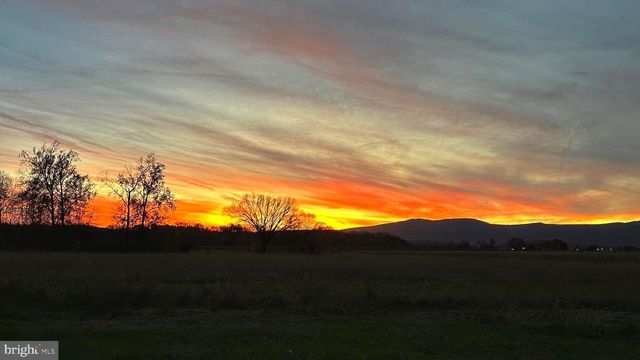 550 & 560 ROHRBAUGH LN, Moorefield, WV 26836