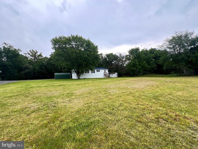 550 & 560 ROHRBAUGH LN, Moorefield, WV 26836