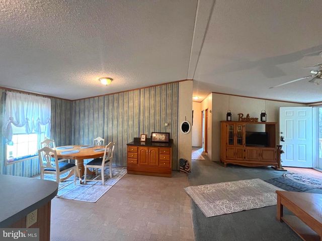 550 & 560 ROHRBAUGH LN, Moorefield, WV 26836