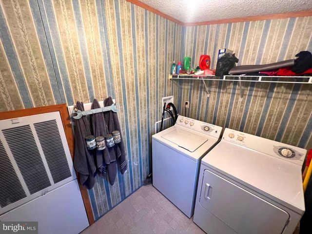 550 & 560 ROHRBAUGH LN, Moorefield, WV 26836